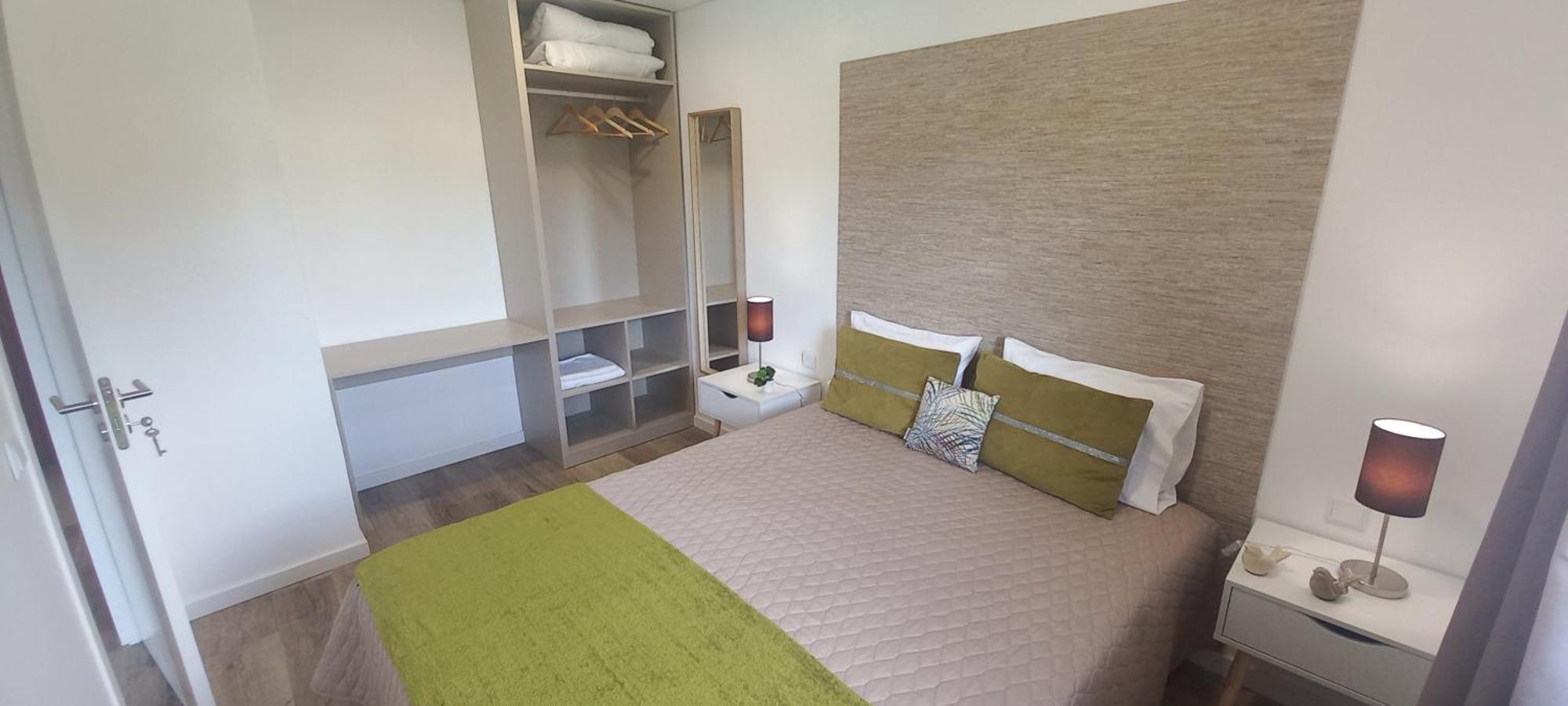 Apartamento com 1 Quarto